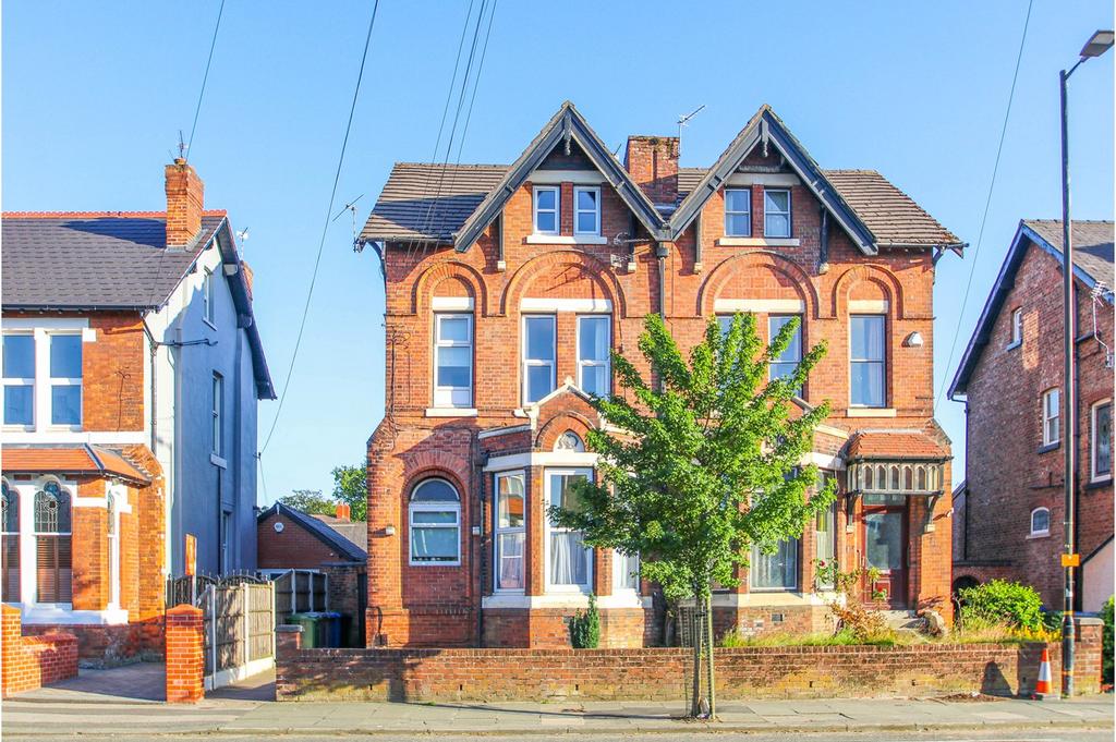 Church Road, Urmston, Manchester, M41 1 bed apartment £725 pcm (£167 pw)