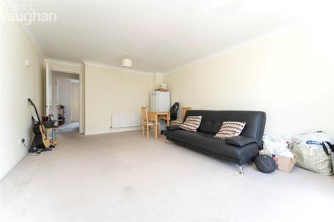 2 bedroom flat to rent, Collingwood Court, The Strand, Brighton, BN2