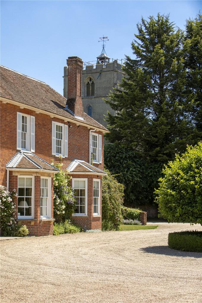 Chieveley, Newbury, Berkshire, RG20 9 bed equestrian property for sale