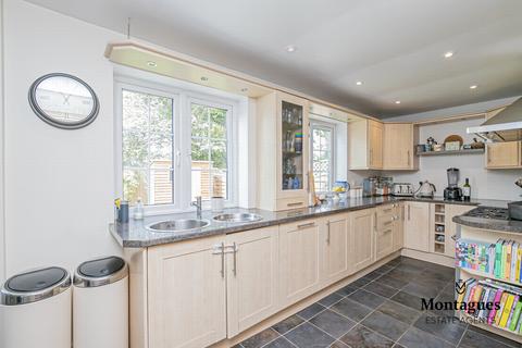 7 Regent Road, Epping, CM16 5DL