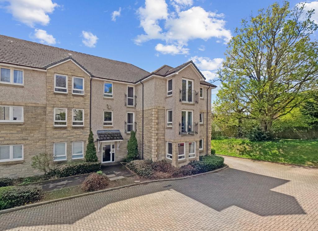 Ross Avenue, Perth, Perthshire, PH1 1GZ 2 bed apartment £160,000