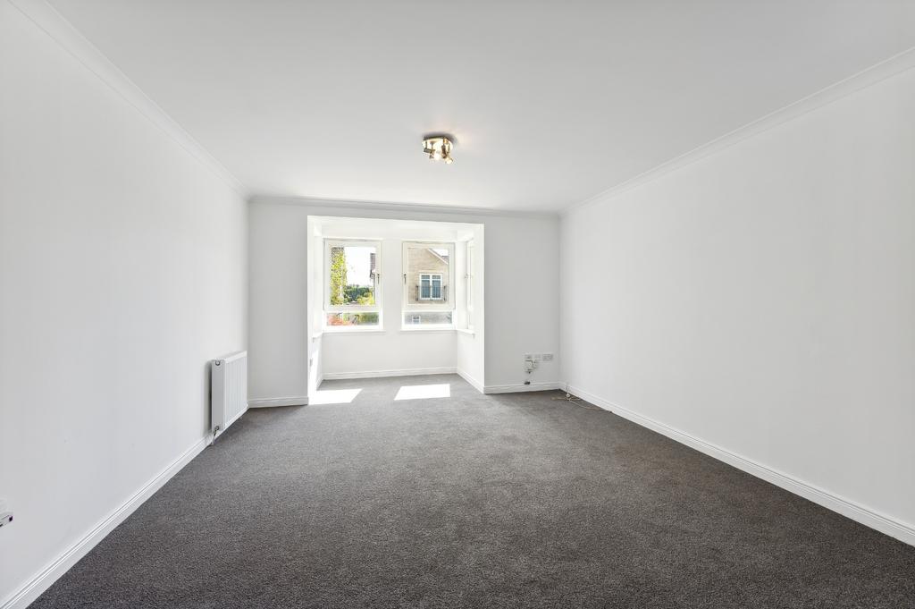 Ross Avenue, Perth, Perthshire, PH1 1GZ 2 bed apartment £160,000