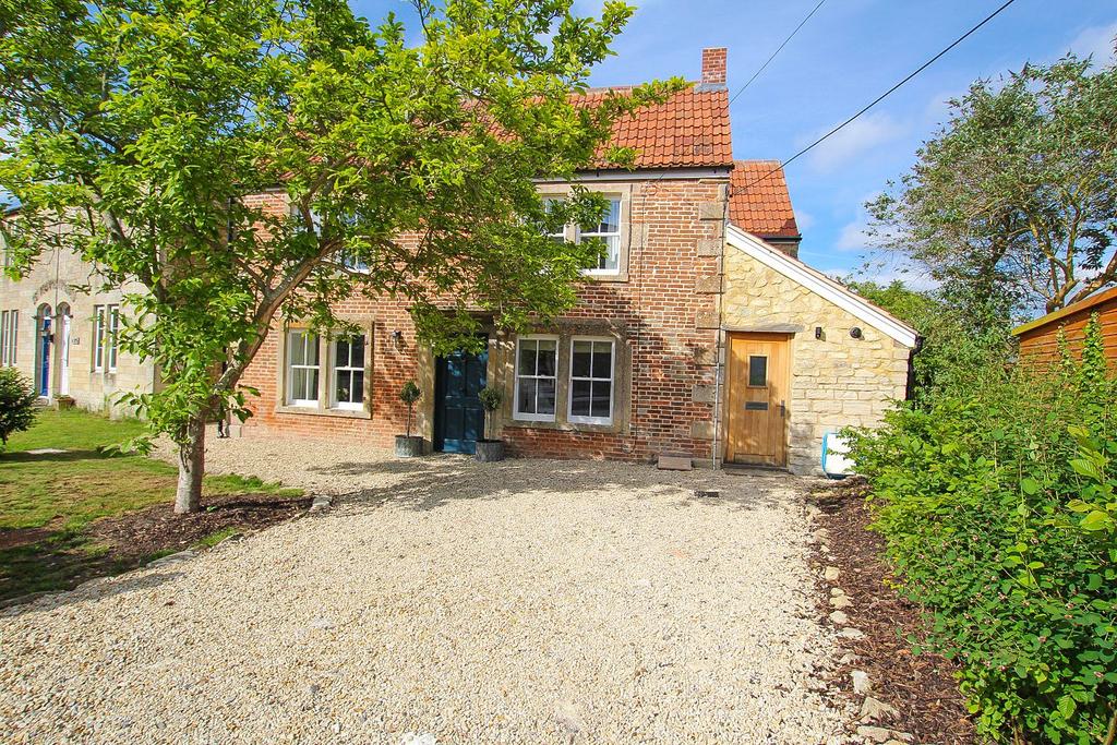 The Midlands, Holt, Trowbridge, Wiltshire, BA14 4 bed detached house for sale £825,000