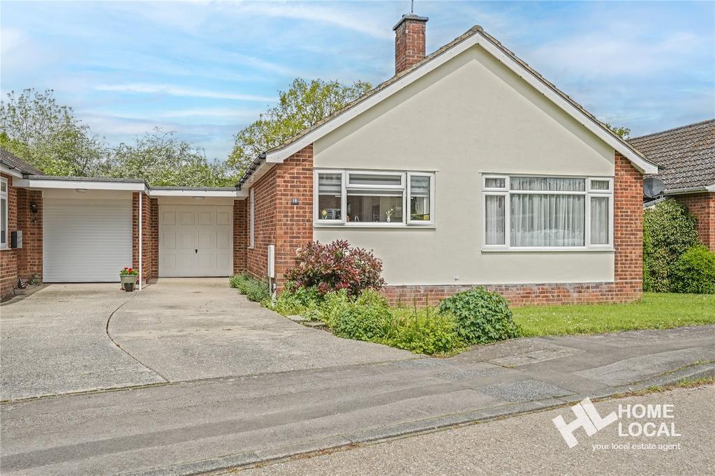 Augustine Way, Bicknacre, Chelmsford, CM3 2 bed bungalow for sale - £ ...