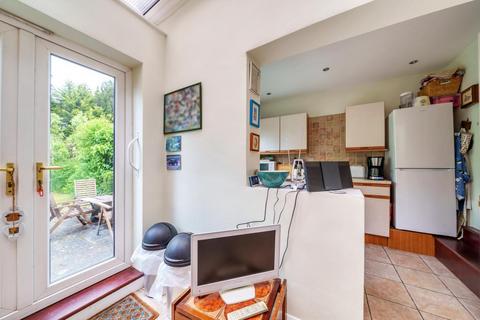19 Titian Avenue, Bushey Heath, Bushey, WD23 4GB