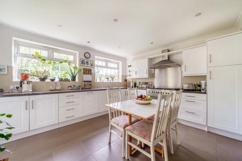 98 Orme Road, Kingston Upon Thames, KT1 3SB