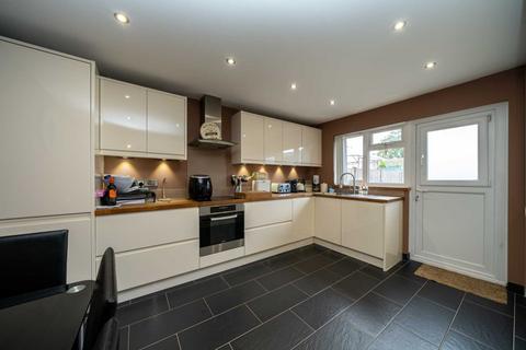 6 Manan Close, Hemel Hempstead, HP3 8TG