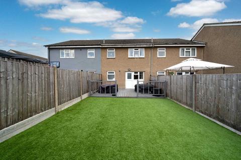 6 Manan Close, Hemel Hempstead, HP3 8TG
