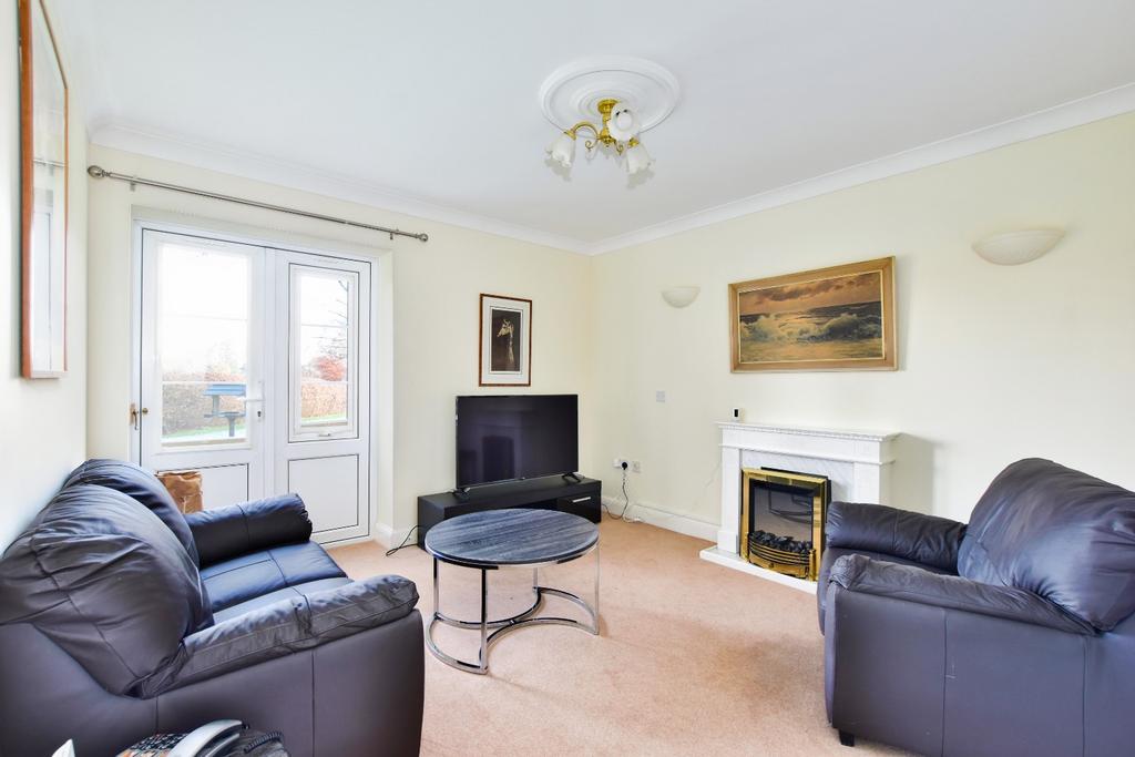 Chorleywood Lodge Lane, Chorleywood, Rickmansworth, Hertfordshire, WD3 2 bed apartment £1,450