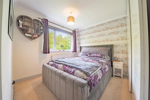 21 Bacchus Way, Morton, Alfreton, DE55 6HR