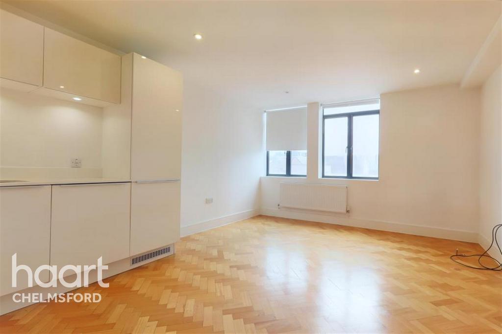 Friars House, Parkway 2 bed flat to rent £1,450 pcm (£335 pw)