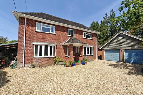 3 bedroom detached house for sale, Church Lane, Sway, Lymington, Hampshire, SO41
