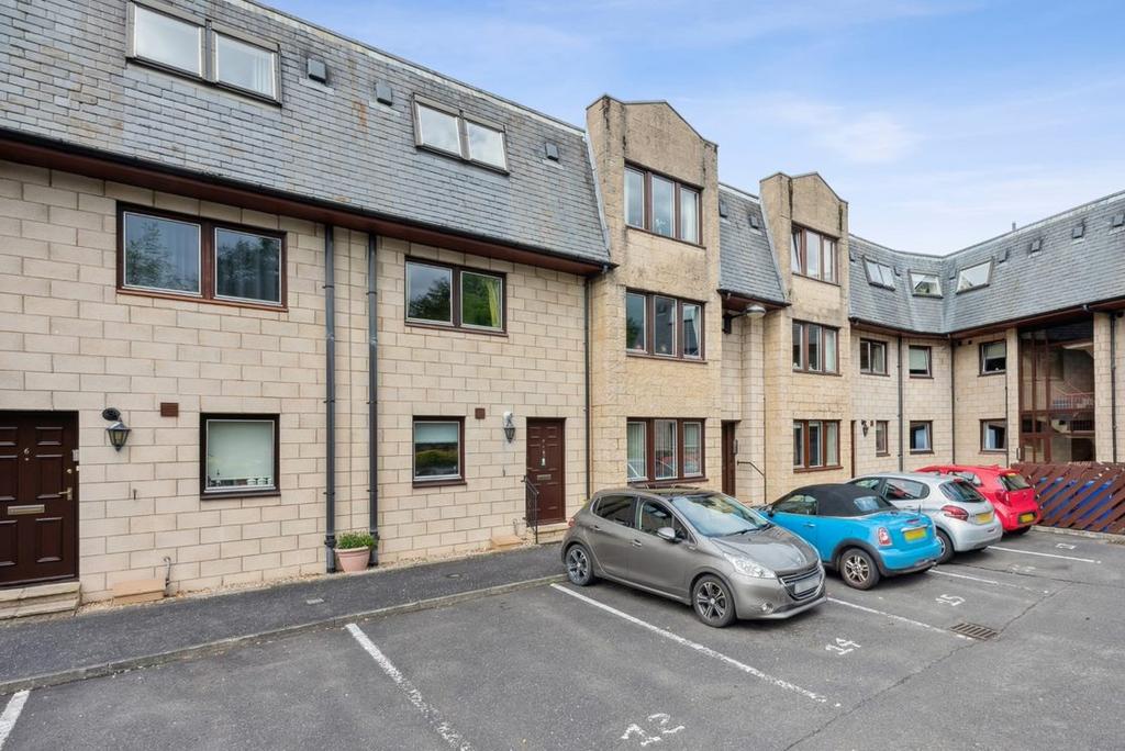 Smiddy View, Cambusbarron, Stirling, FK7 9NR 2 bed apartment for sale