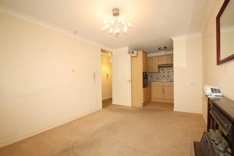 1 bedroom flat for sale, Magpie Hall Lane, Bromley, BR2