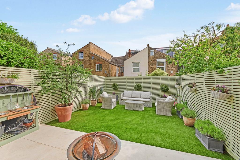 Tunley Road, London, SW17 5 bed terraced house - £1,750,000