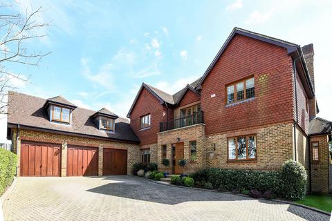 6 bedroom detached house to rent, Broomhall Lane, Sunningdale SL5