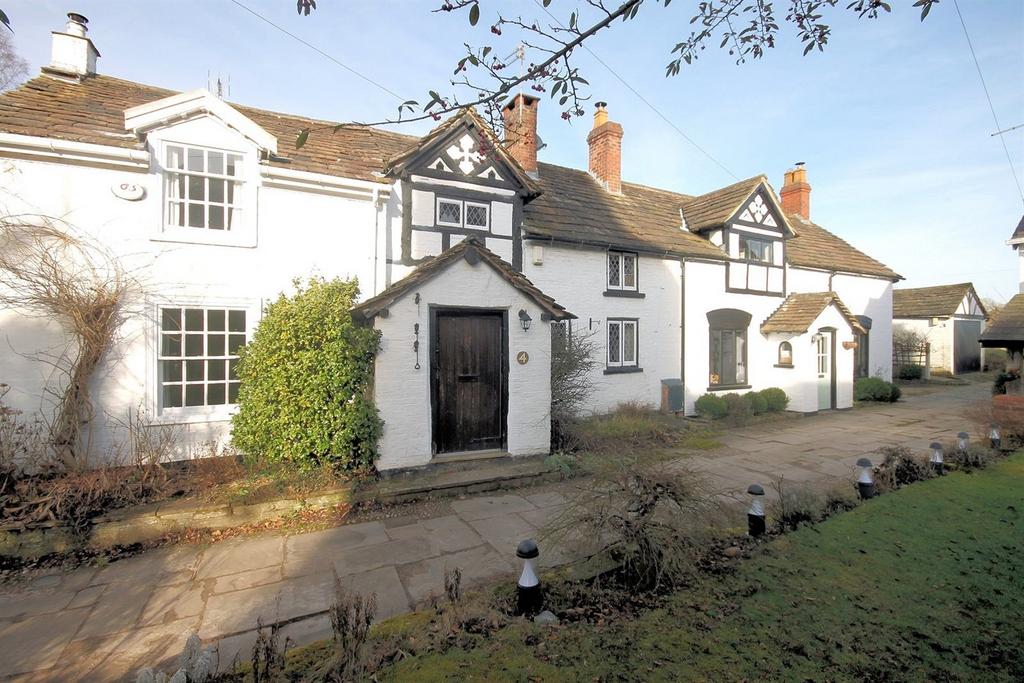 Holmes Chapel Road, Chelford 3 bed terraced house for sale £400,000