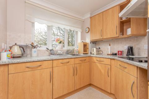 1 bedroom apartment for sale, Sandgate Road, Garden House Court, CT20