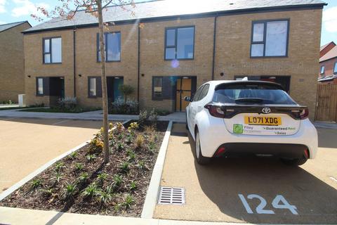2 bedroom terraced house to rent - Currant Road, Harlow