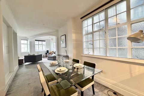 2 bedroom apartment to rent, Park Road, St Johns Wood