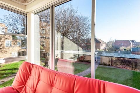 2 bedroom flat for sale, Marston Ferry Road,  Summertown,  North Oxford,  OX2