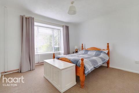 90 Douglas Road, Clacton-on-sea, CO15 3JX