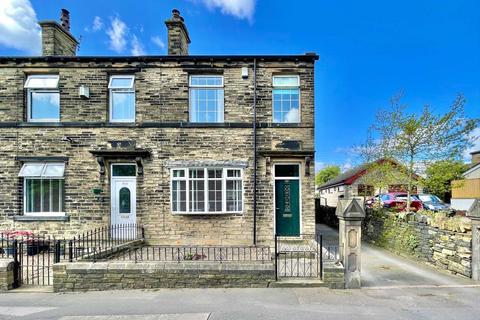 4 bedroom end of terrace house for sale, Bradford Road, Birkenshaw