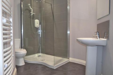 2 bedroom flat to rent, Tower Street, Harrogate, HG1