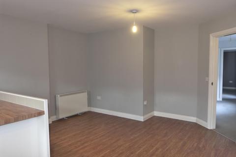 2 bedroom flat to rent, Tower Street, Harrogate, HG1