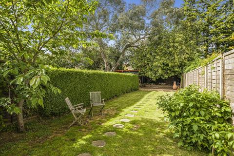 76 Cranleigh Road, Feltham, TW13 4QB