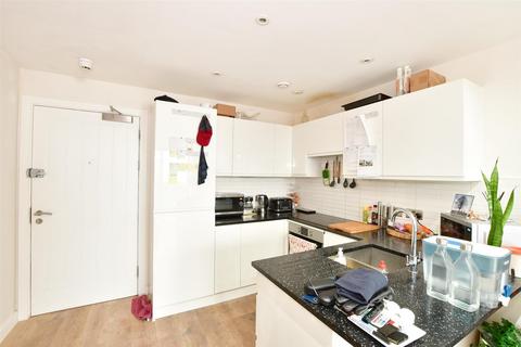 1 bedroom apartment for sale, North Street, Horsham, West Sussex