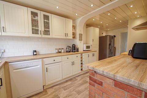 2 Melbourne Road, Bromsgrove, B61 8PE