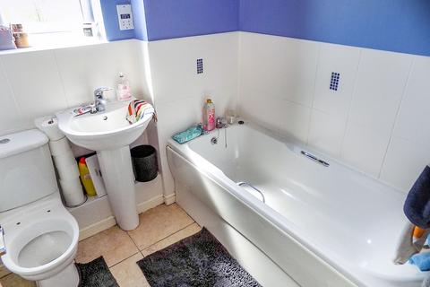 3 bedroom semi-detached house for sale - Clos Y Cudyll Coch, Broadlands, Bridgend. CF31 5FW