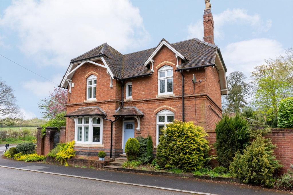 Lickey Grange, Marlbrook, B60 1NP 4 bed detached house for sale £725,000