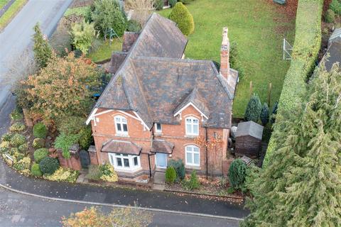 4 bedroom detached house for sale, Lickey Grange, Marlbrook, B60 1NP