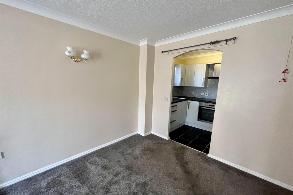 Lounge/Kitchen