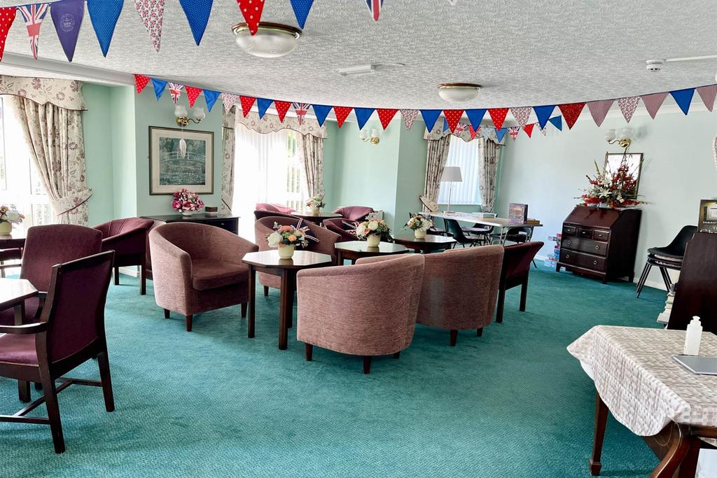 Communal Lounge