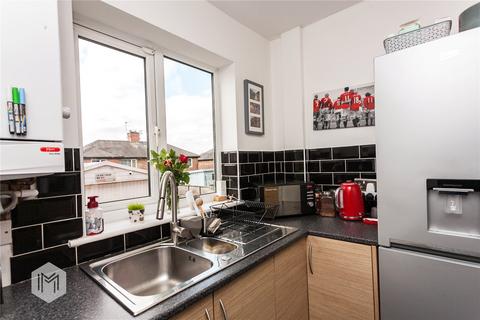 3 bedroom semi-detached house for sale - Lawnswood Drive, Swinton, Manchester, Greater Manchester, M27 5NH