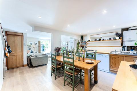 256 Haggerston Road, London, E8 4EP