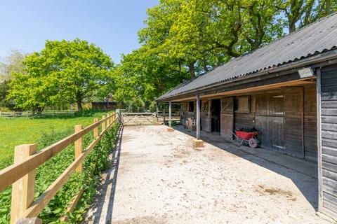 4 bedroom equestrian property for sale - Piltdown TN22
