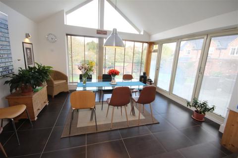 5 Witham View, Colsterworth, Grantham, NG33 5SU