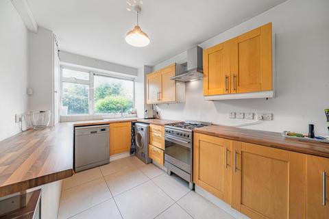 Flat 1, Lansdowne Carlton Drive, London, SW15 2BY