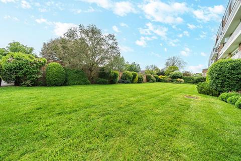 Flat 1, Lansdowne Carlton Drive, London, SW15 2BY
