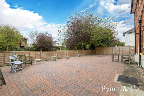 9 Christopher Close, Norwich, NR1 2PQ