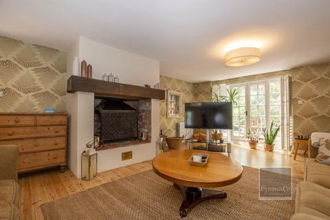 4 bedroom house for sale, The Street, Norwich NR15