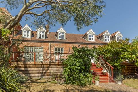 4 bedroom house for sale, The Street, Norwich NR15