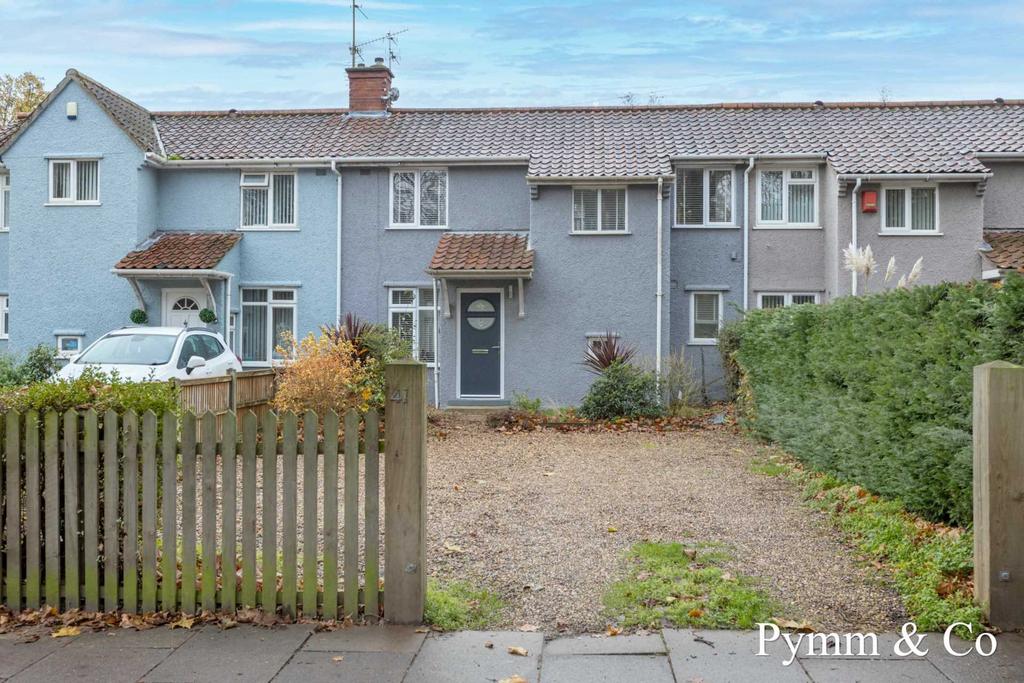 Mile Cross Lane, Norwich NR6 3 bed house for sale £210,000