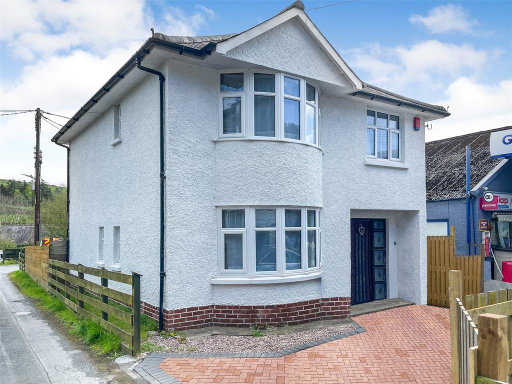 Talybont, Ceredigion, SY24 3 bed detached house for sale £275,000