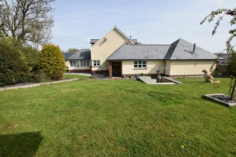 5 bedroom property with land for sale - Waungilwen, Velindre SA44