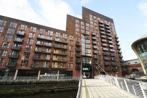 Flat to rent, Wharf Approach, Leeds, West Yorkshire, UK, LS1
